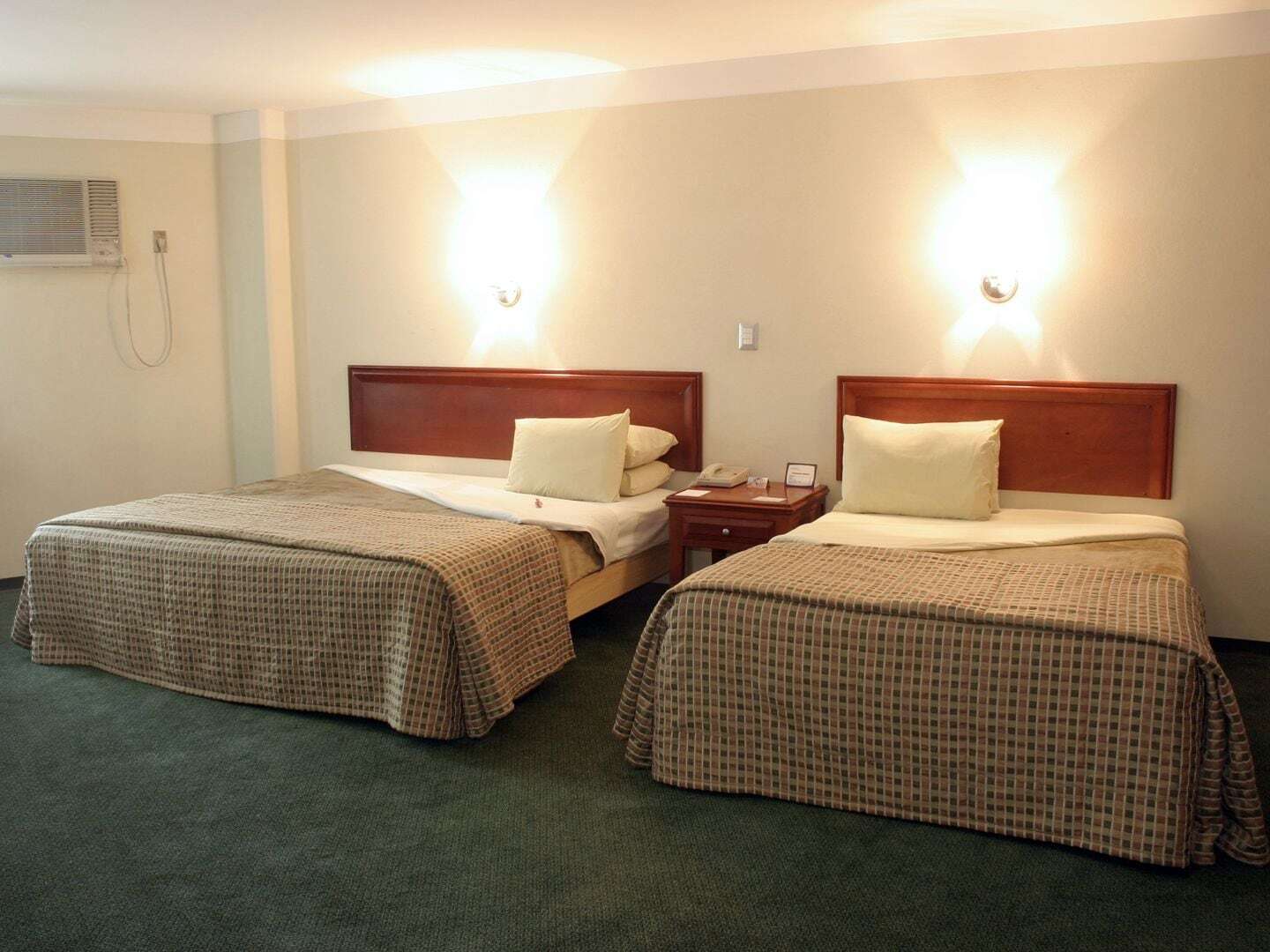 Hotel Mision León de los Aldamas Extérieur photo